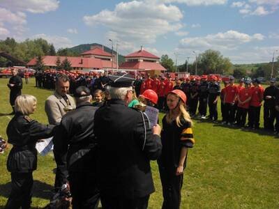 Obraz 3: Dziewczyny z MDP Radziechowy pokazały kla...