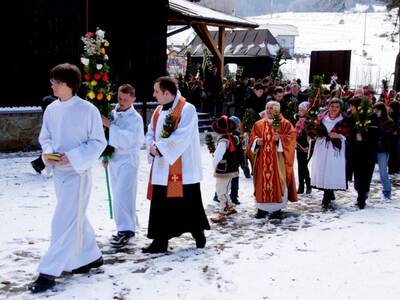 Obraz 5: Palmy Wielkanocne w zimowej scenerii - Ju...