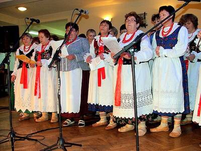 Obraz 2: Jubileusz 10-lecia “odnowienia” KGW w Brz...