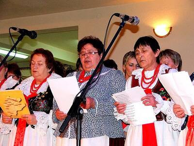 Obraz 4: Jubileusz 10-lecia “odnowienia” KGW w Brz...