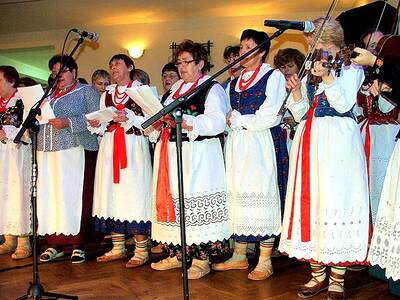 Obraz 5: Jubileusz 10-lecia “odnowienia” KGW w Brz...