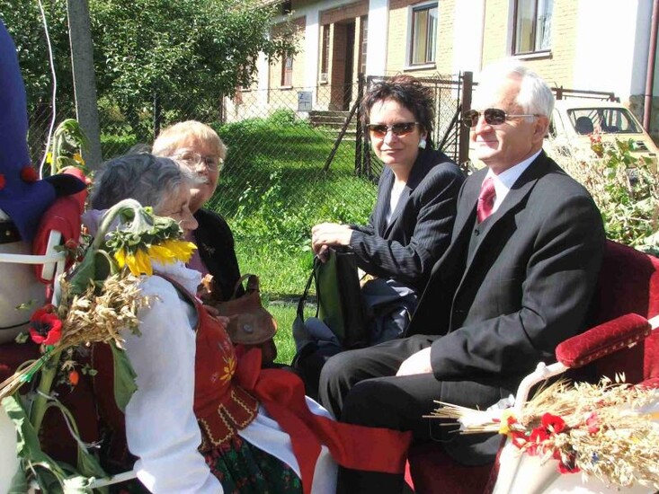 DOŻYNKI GMINNE – Radziechowy 2007. Jubileusz 80 – lecia...