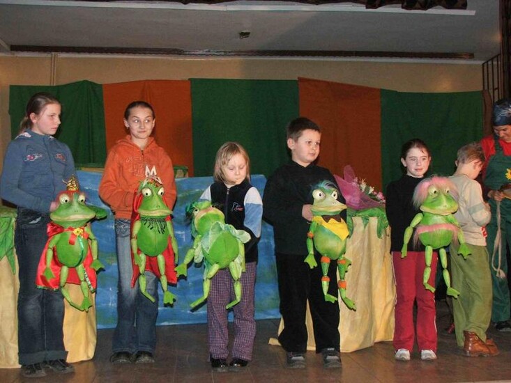 III Bajkowe Spotkania Teatralne w gminie Radziechowy-Wieprz...