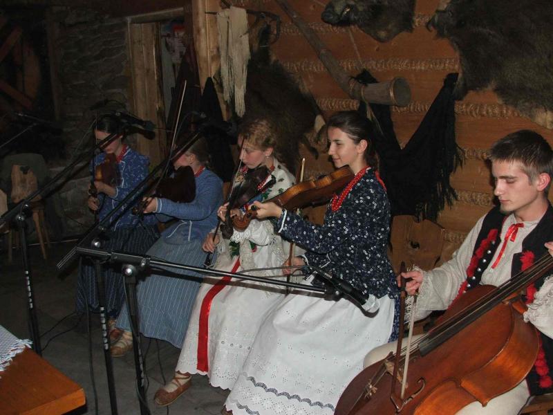 XV Posiady Gawędziarskie XVII Konkurs gry na Unikatowych Instrumentach Ludowych