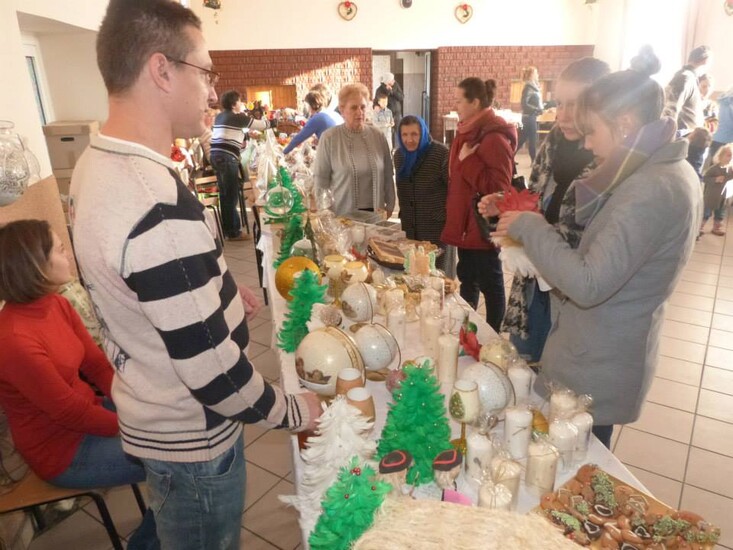 I KIERMASZ ŚWIĄTECZNY 2013