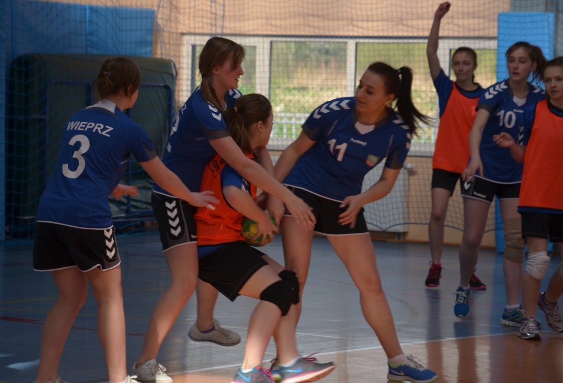 Turniej Podbeskidzkiej Ligi Amatorskiej Piłki Ręcznej Dziewcząt