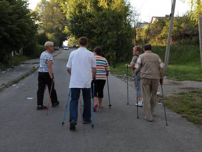 Obraz 4: Pierwszy wakacyjny ''nordic walking'' za ...