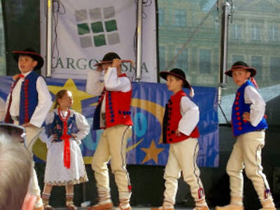 Obraz 6: International Children's Folk Festival KI...