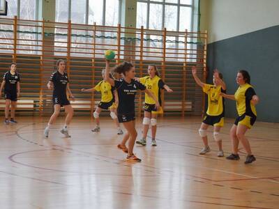 Obraz 6: Podbeskidzka ręczna grała w Twardorzeczce