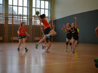 Obraz 8: Podbeskidzka ręczna grała w Twardorzeczce