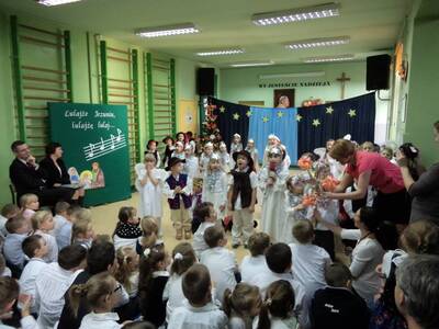 Obraz 4: Dzień kolęd i pierników w Bystrej