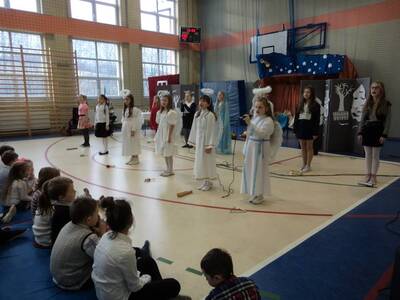 Obraz 11: Jasełka 2014 w Szkole Podstawowej w Brzu...