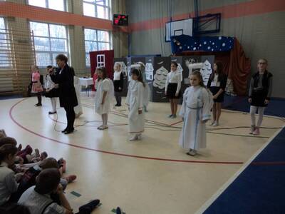 Obraz 15: Jasełka 2014 w Szkole Podstawowej w Brzu...