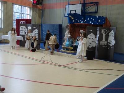 Obraz 31: Jasełka 2014 w Szkole Podstawowej w Brzu...