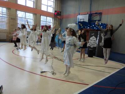 Obraz 56: Jasełka 2014 w Szkole Podstawowej w Brzu...