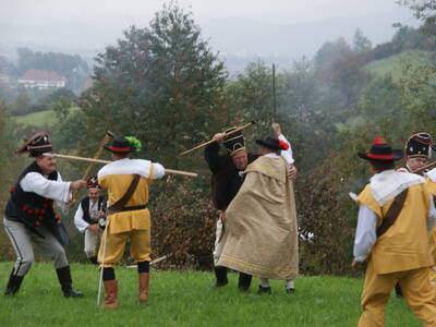 XI Zaduszki Narodowe i usypywanie Kurhanu Pamięci ...