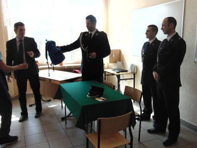 Obraz 6: „MŁODZI STRAŻACY”