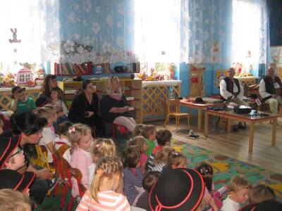 Obraz 3: Spotkanie przedszkolaków z przedstawiciel...