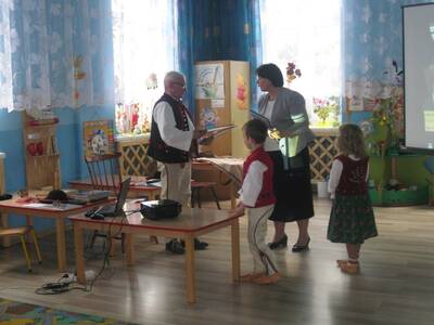 Obraz 17: Spotkanie przedszkolaków z przedstawicie...