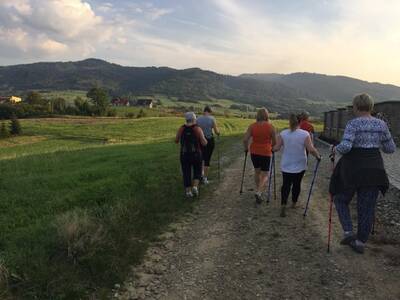 Obraz 11: Pierwsze zajęcia Nordic Walking w Juszcz...
