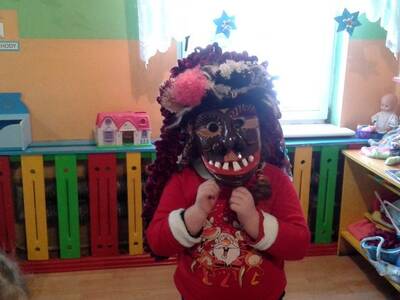 Obraz 10: ''Tradycje i zwyczaje ludowe naszego reg...