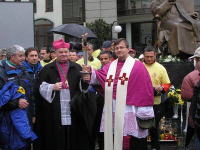 Obraz 3: Zaproszenie na IX pieszą pielgrzymką ''Og...