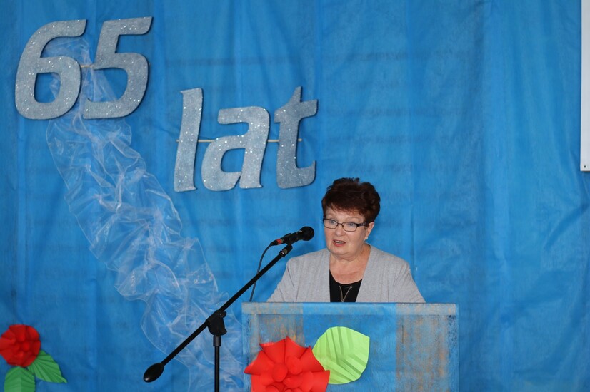 Jubileusz 65-lecia szkoły w Radziechowach