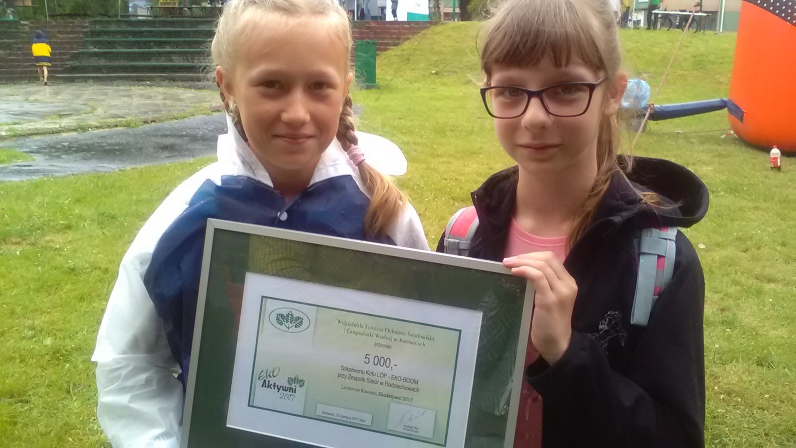 Szkolne Koło LOP – EKO BOOM przy Zespole Szkół im. ks. prał. St. Gawlika w Radziechowach laureatem EkoAktywni...