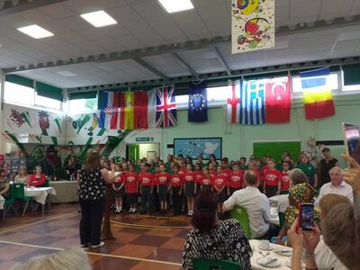 Obraz 5: Realizacja projektu „Connecting Pupils to...