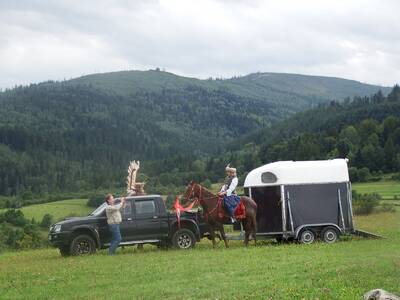 Obraz 4: Uczestnicy II Biegu Pocztyliona  przebieg...
