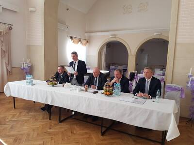 Obraz 5: KONWENT BURMISTRZA I WÓJTÓW POWIATU ŻYWIE...