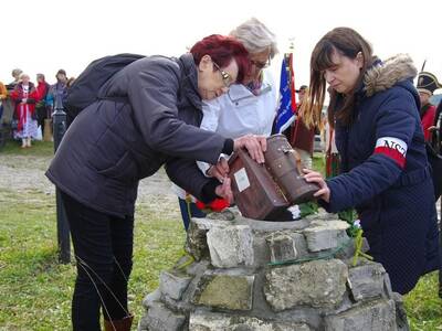 Obraz 11: XIII ZADUSZKI NARODOWE W RADZIECHOWACH N...