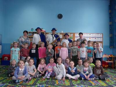 Obraz 32: Co góralowi w duszy gra? Przedszkolaki p...