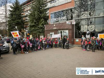 Obraz 11: ''ŚWIAT NISZCZONY GLOBALNIE – RATUJ LOKA...