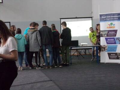 Obraz 9: I Targi Edukacyjne ''Otwarci na zmiany'' ...