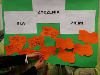 Obraz 5: Obchody Dnia Ziemi w  Szkole Podstawowej ...