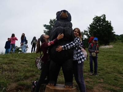 Obraz 40: Uczniowie i nauczyciele z Zespołu Szkoln...