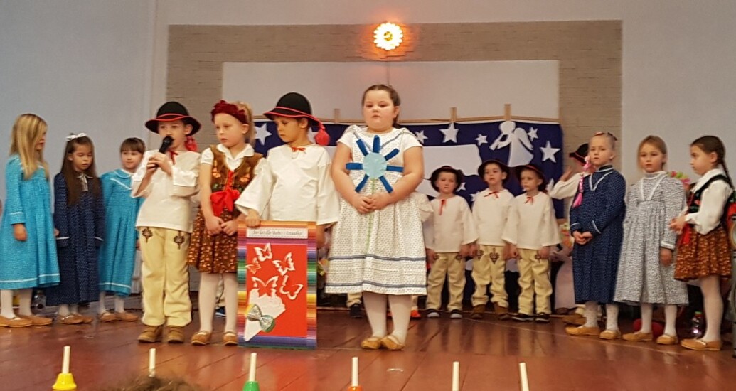 Huczny Dzień Babci i Dziadka w Publicznym Przedszkolu...