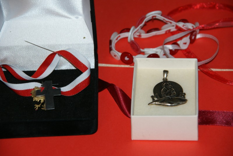 Zaproszenie na Wernisaż Biżuterii Patriotycznej  &quot;Ludziom - Dębom&quot;