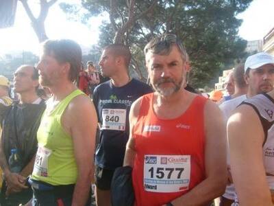 Biegiem wśród palm...