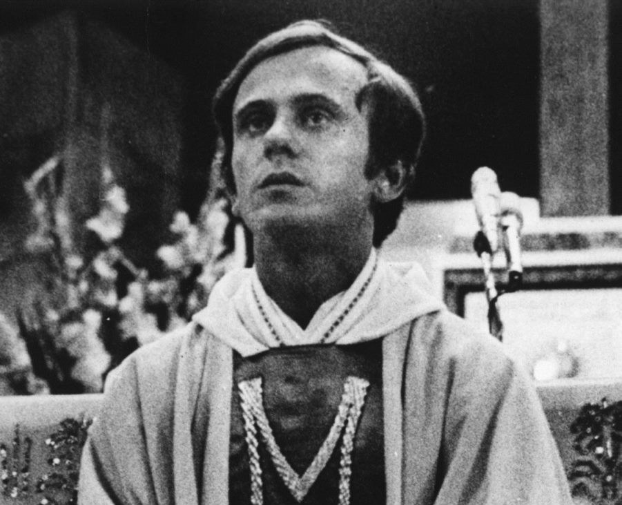 30. rocznica męczeńskiej śmierci bł. ks. Jerzego Popiełuszki obchodzona w Radziechowach