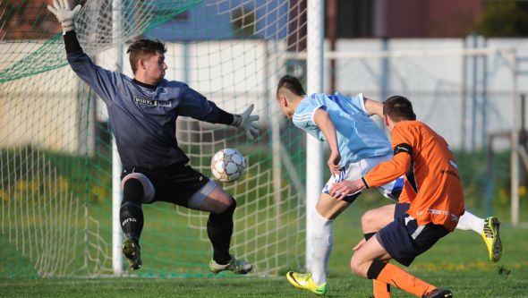 Burza przed i w trakcie. GKS Radziechowy-Wieprz – Piast II Gliwice - 4:2