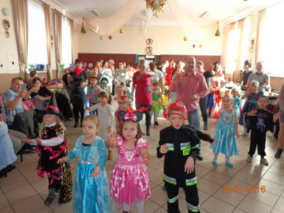 Kostiumowy bal karnawałowy w Publicznym Przedszkol...