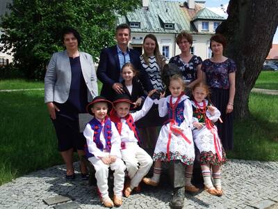 Przedszkole im. Władysława Pieronka w Radziechowac...