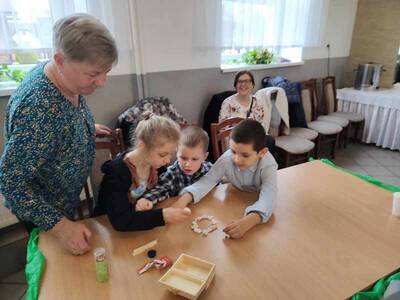 4ee8067d-3277-4d35-ae73-07cf81887fbb