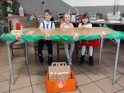 37bb1ecb-d4b4-46fb-a30a-eed7cd2c0f51