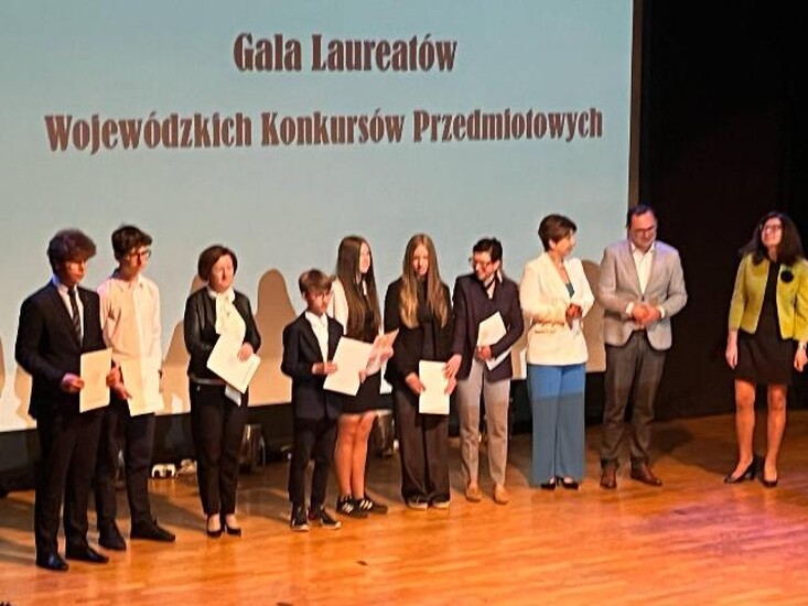 Uroczysta gala laureatów wojewódzkich konkursów przedmiotowych...
