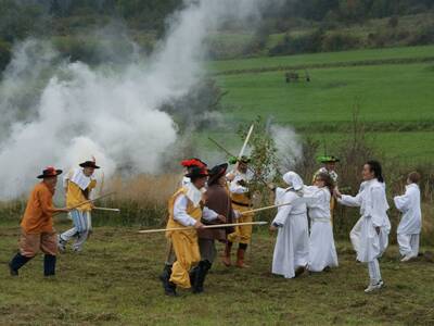 Obraz 40: X Zaduszki Narodowe - Matyska w Radziech...
