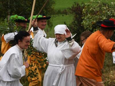 Obraz 80: X Zaduszki Narodowe - Matyska w Radziech...