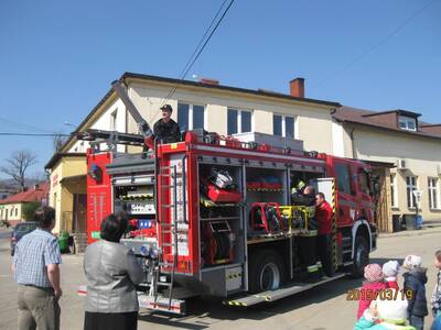 Obraz 31: OSP Radziechowy - ''DAWNIEJ I DZIŚ''